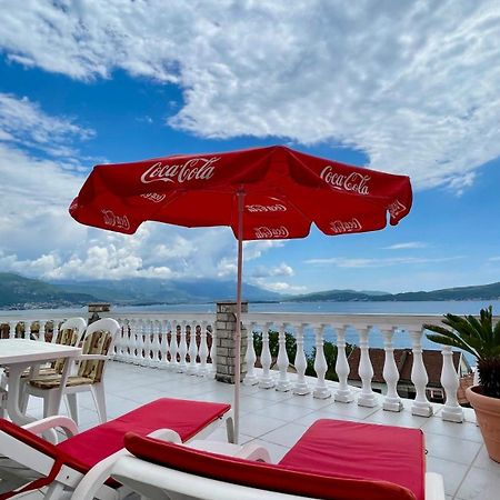 Family House With Pool & Sea View Apart otel Bijela Dış mekan fotoğraf