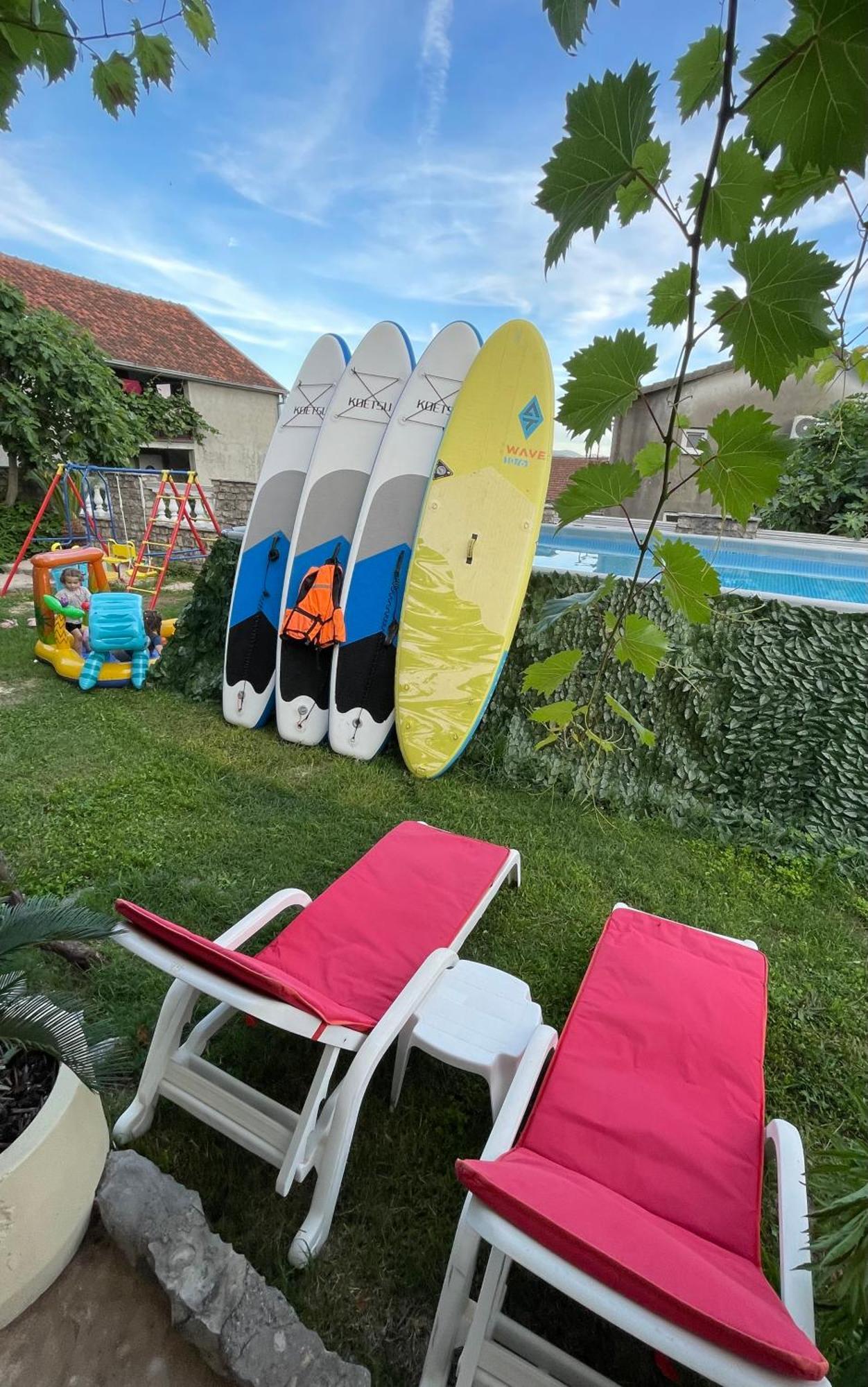 Family House With Pool & Sea View Apart otel Bijela Dış mekan fotoğraf